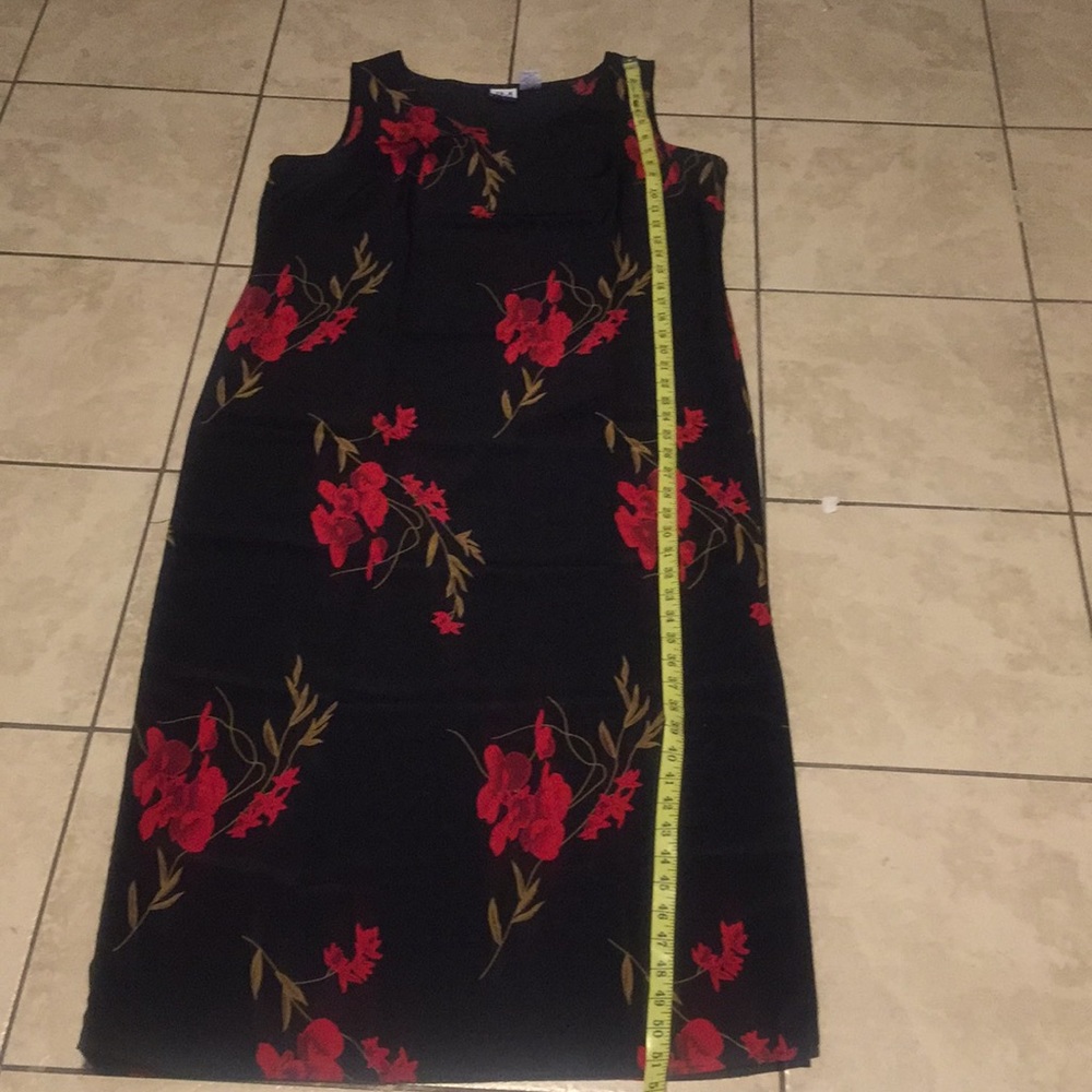 IM Collection Dress - Picture 5 of 6
